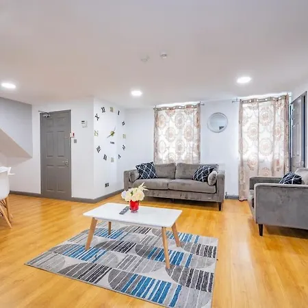 *f2gh* For Your Relaxed & Cosy + Free Parking + Free Fast Wifi * *