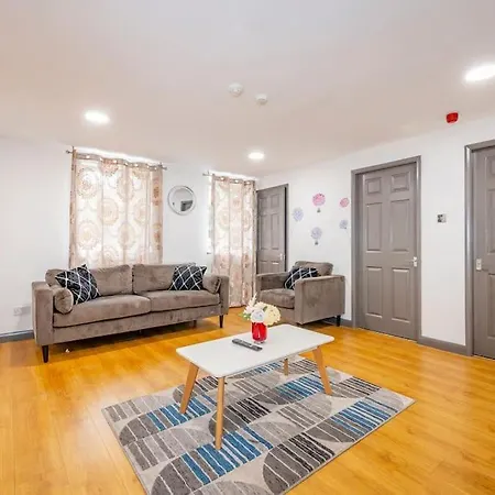 *f2gh* For Your Relaxed & Cosy + Free Parking + Free Fast Wifi * Apartamento *
