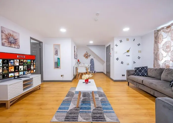 *f2gh* For Your Relaxed & Cosy + Free Parking + Free Fast Wifi * * Leeds (West Yorkshire)